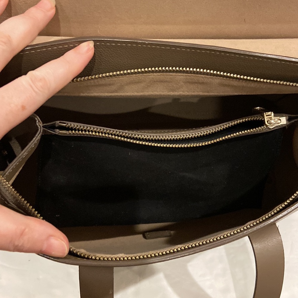Reiss Large Chancery Leather Grab Bag in Grey - Picture 9 of 12